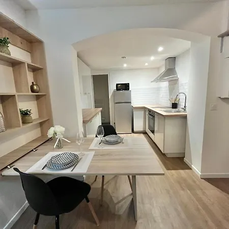 Le Verdun - Elegant Fully-equipped One-bedroom *