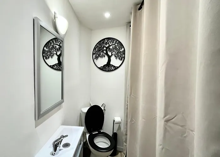 Daire Le Verdun - Elegant Fully-equipped One-bedroom Bergerac